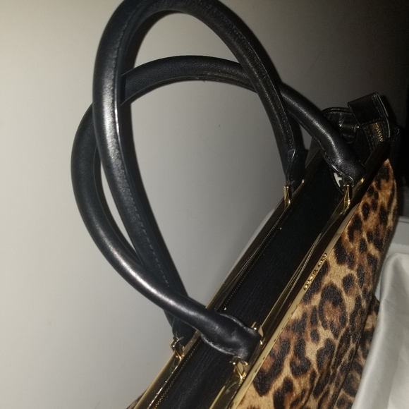 ❌ Sold ❌ Michael Kors Lana Leopard Print Haircalf Leather Bag - Picture 5 of 10